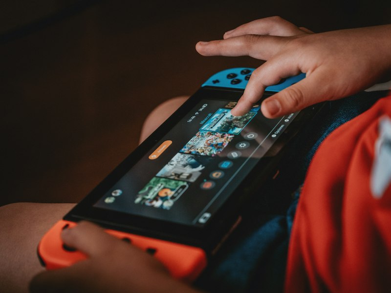 Player mid-session